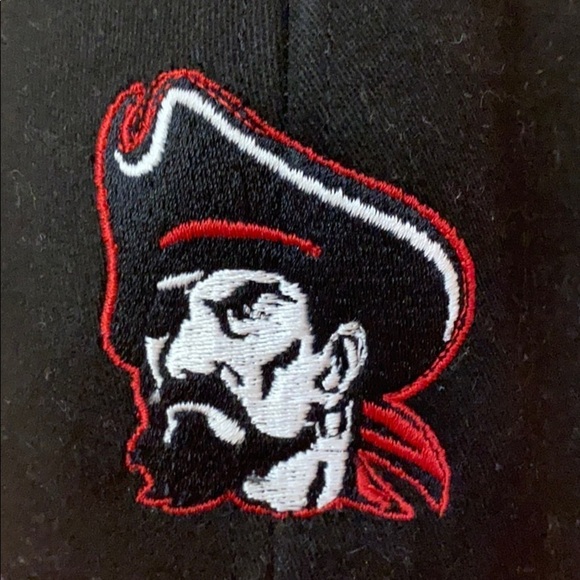 New Boys Red and Black Pirate Baseball Hat - Picture 2 of 6